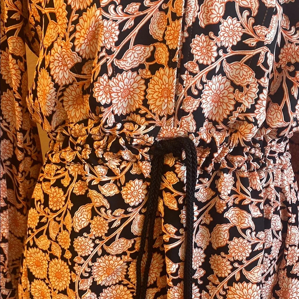 REISS Floral Print Flippy Dress. - Picture 3 of 8